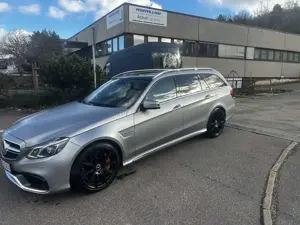 Mercedes-Benz E 63 AMG T S 4Matic Speedshift MCT