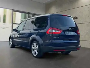 Ford Galaxy *AUTOM.*KLIMAAUT*NAVI*AHK*7-SITZ*PDC*TÜV* Bild 3