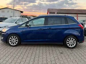 Ford Grand C-Max 1,0 EcoBoost 92kW Titanium 7 Sitzer Bild 4