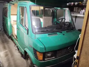 Mercedes-Benz 208 Wohnmobil Bild 1