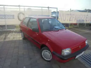 Nissan Micra NUR zum Asschlachten Papiere können nicht mehr Auf