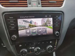 Skoda Octavia Octavia III Diesel 2.0 TDI DSG RS Bild 3