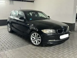 BMW 118 118d EDITION KLIMAA~SHZ~PDC~TEMPOMAT~
