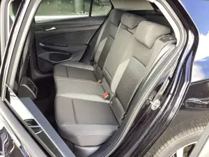 Volkswagen Golf VIII 2.0 TDI DSG Active/Kamera/ACC/Navi/AHK Bild 5
