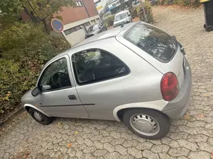 Opel Corsa 12V City Bild 2