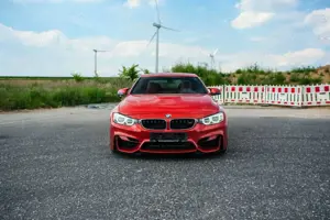 BMW M4 Coupe DKG Competition