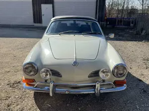 Volkswagen Karmann Ghia Cabrio