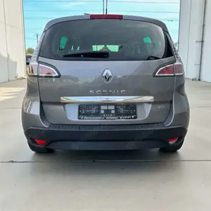 Renault Scenic III BOSE Edition TÜV NEU Automatik 1.Hand Bild 4