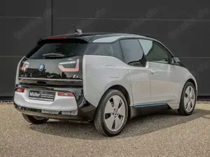 BMW i3 120Ah Einparkhilfe Navi Harman/Kardon 1VB LED Bild 3