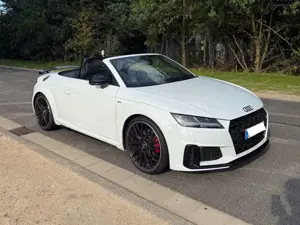 Audi TT Roadster S-Line Competition MMI