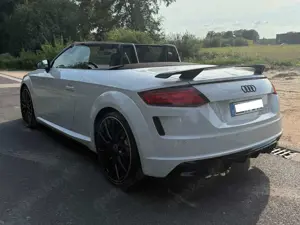 Audi TT Roadster S-Line Competition MMI Bild 4