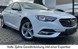 Opel Insignia INSIGNIA *EDITION*SHZ-PDC-TEMPOMAT-APPLE CARPLAY