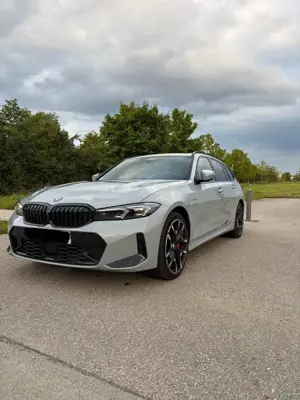 BMW 330 330 e xDrive M Sport