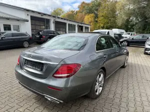 Mercedes-Benz E 350 Avantgarde*Widescreen*Kamera*Schiebedach*8-Fach Bild 4
