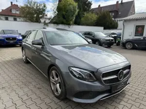 Mercedes-Benz E 350 Avantgarde*Widescreen*Kamera*Schiebedach*8-Fach Bild 3