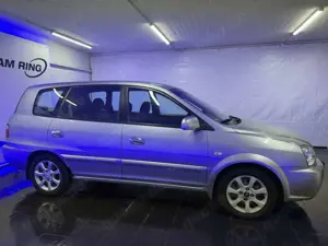 Kia Carens 2.0 CRDi EX PDC KLIMAAUTOMAT 4SEASON AHK Bild 5