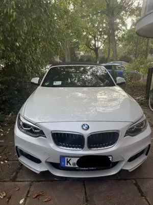 BMW 220 220 i Bild 1