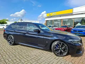 BMW 530 d xDrive Touring M Sport+HEAD-UP+STD-HEIZ+AHK