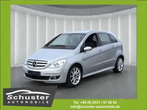 Mercedes-Benz B 200 CDI*Autom AHK Bi-Xenon Teilleder Klima 17*