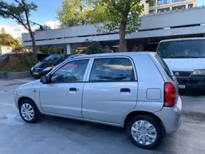 Suzuki Alto Bild 5