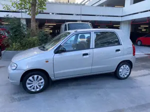 Suzuki Alto Bild 4