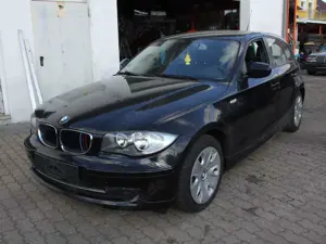 BMW 116 116i Motor macht Geräusche