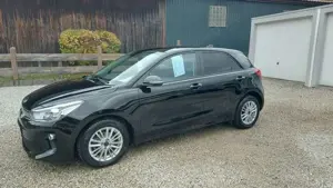 Kia Rio Dream Team*Navi*Kamera.1.HD.*SHZ*PDC*LRHZ*18TKM!