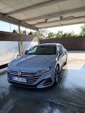 Volkswagen Arteon 2.0 TDI SCR DSG R-Line