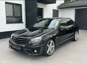 Mercedes-Benz C 63 AMG C 63 AMG/Deutsch/Gepflegt/Kamera/Navi/PDC/2.hand