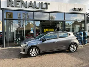 Renault Clio Evolution TCe 90 Automatik Bild 1