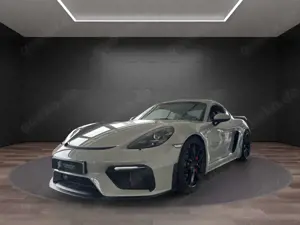 Porsche Cayman GT4