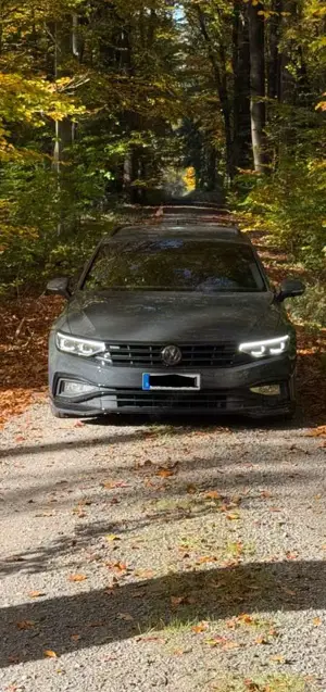 Volkswagen Passat Variant 2.0 TDI SCR DSG 4Motion Elegance RLine