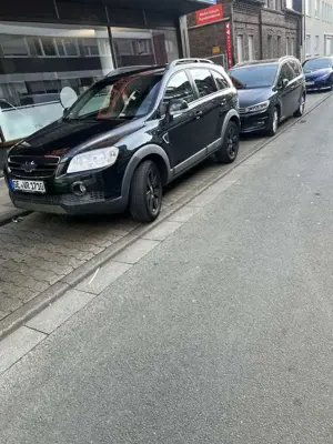 Chevrolet Captiva 2.0 4WD 7 Sitzer Automatik LT Bild 2