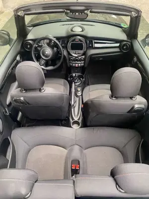 MINI One Cabrio unfallfrei - scheckheftgepflegt, Nichtraucher Bild 4