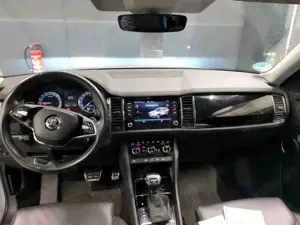 Skoda Kodiaq LK 4x4 2.0TDI DSG Matrix Navi SHZ Bild 5