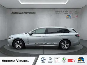 Volkswagen Passat Variant Elegance 2.0 TDI DSG Sportpaket LED