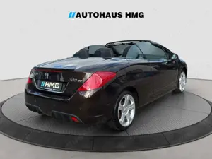 Peugeot 308 CC Cabrio Platinum *LEDER*NAVI*SITZHZ*TEMPO* Bild 5