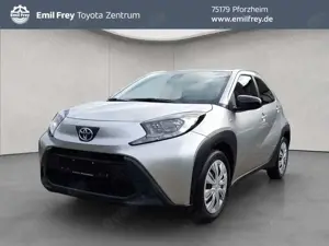 Toyota Aygo X X Play