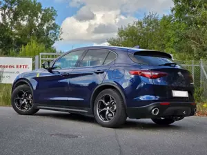 Alfa Romeo Stelvio Super Q4 / ACC / XENON / Kamera / AHK