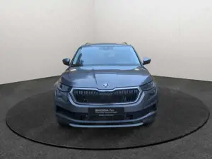 Skoda Kodiaq 2.0TDI 4x4 DSG Tour LED AHK STHZ Navi Rear View AC Bild 2