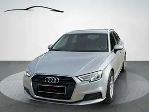 Audi A3 basis / LED / NAVI / PDC