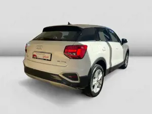 Audi Q2 35 TFSI S tronic advanced CarPlay Einpark Bild 4