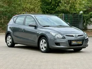 Hyundai i30 blue 1.4 Comfort/Klima/Tüv/Wenig Km/1Hand/