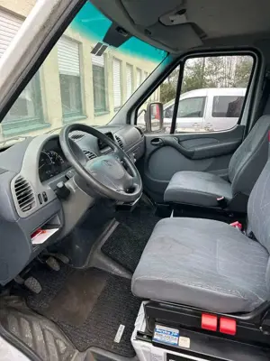 Mercedes-Benz Sprinter Bild 5