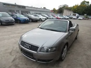 Audi A4 Cabriolet 3.0 quattro,AUTOMATIK,LEDER.