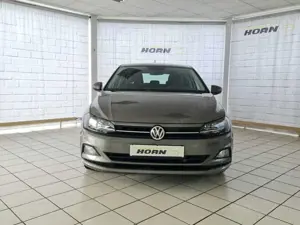 Volkswagen Polo Comfortline, Scheckheft, unfallfrei, AppConnect Bild 2