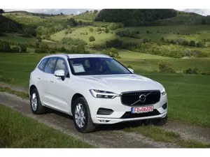 Volvo XC60 D4 AWD Momentum  AHK/IntelliSafe /Pilot As