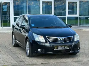 Toyota Avensis Kombi Executive Automatik Tüv/Au 09.2026