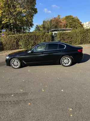 BMW 520 520d Efficient Dynamics Edition Aut. Bild 2