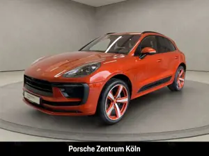 Porsche Macan Sportabgasanlage BOSE Luftfederung 21-Zoll